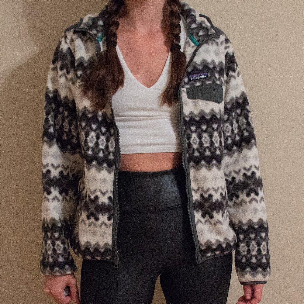Women's Patagonia Synchilla Hooded Zip Up Small